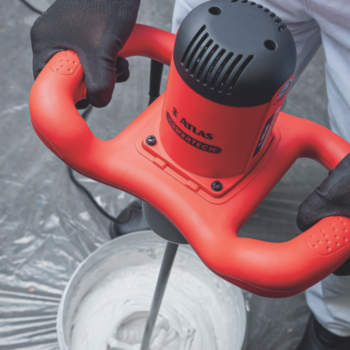 Misturador elétrico de tinta e argamassa da Atlas Powertech está disponível na Depocasa – Foto: Atlas Powertech